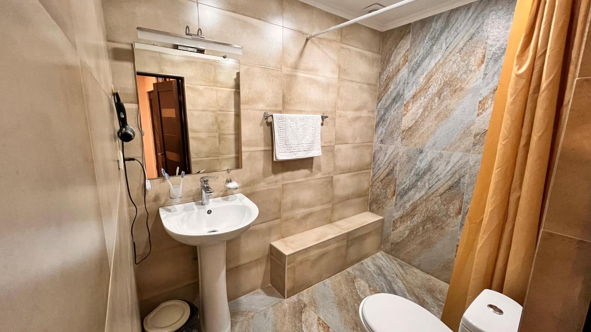 Bed & Breakfast Elross Yerevan